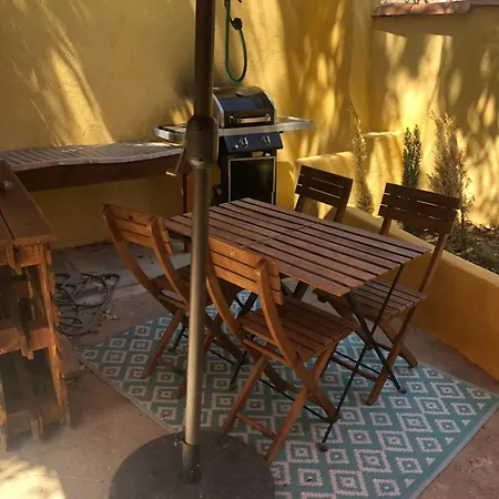 Grand T2 Climatise Avec Jardin Et Apartment